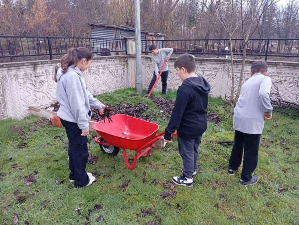 Hisarcık AİHL'de organik gübre yapımı başladı