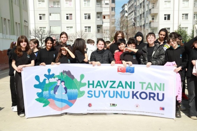 Samsun'da öğrencilerden Dünya Su Günü'ne özel farkındalık etkinliği