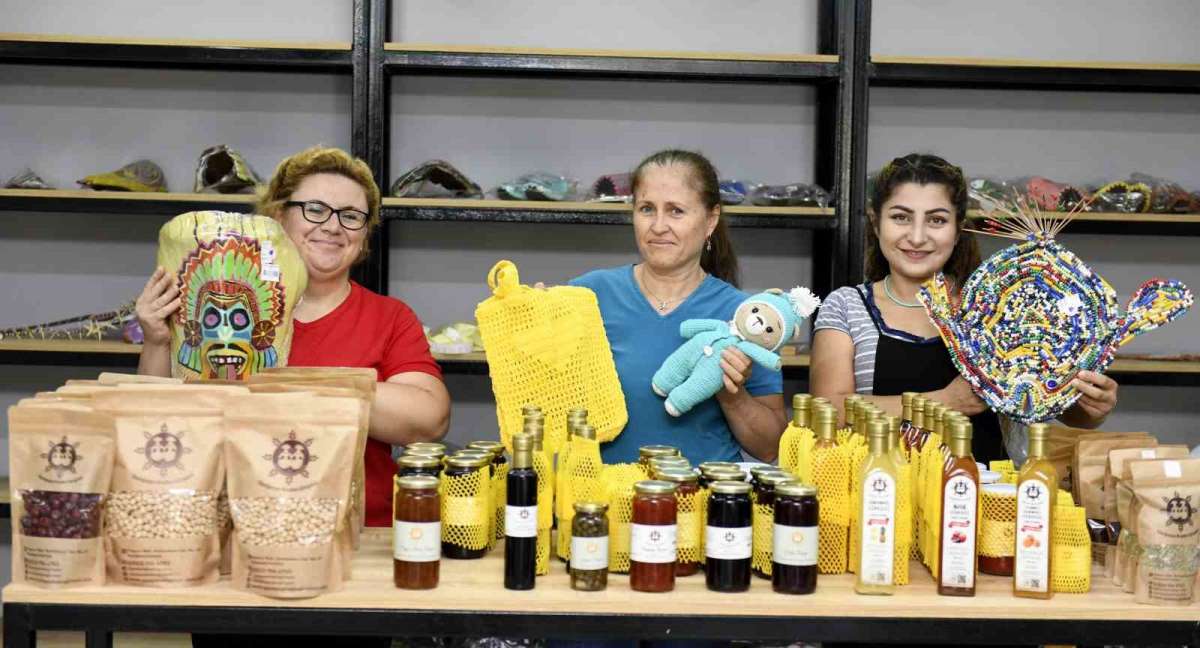 Muratpaşa Belediyesi'nden kadın emeğine destek