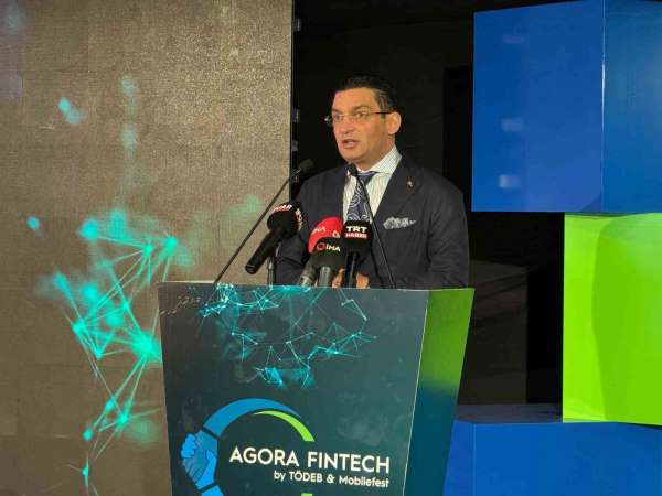 Agora Fintech Fuarı, global finans ve teknoloji temsilcilerini İstanbul'da bir araya getirdi