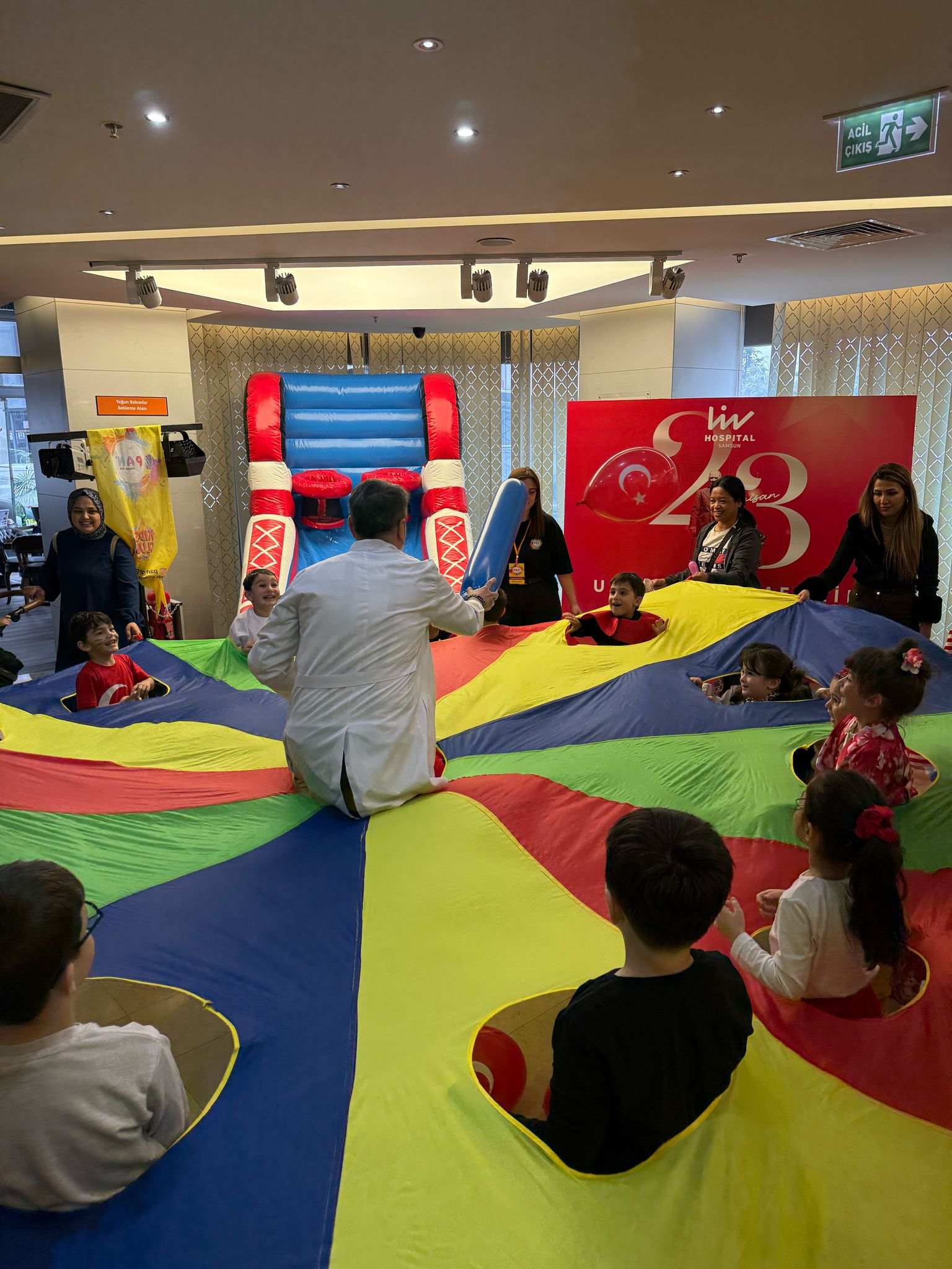 LIV HOSPITAL SAMSUN'DA ÇOCUK ŞENLİĞİ
