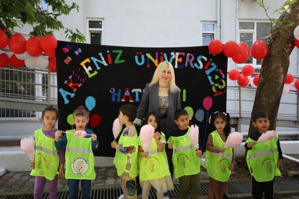 Akdeniz Üniversitesi'nde 5. Geleneksel Çocuk Şenliği düzenlendi