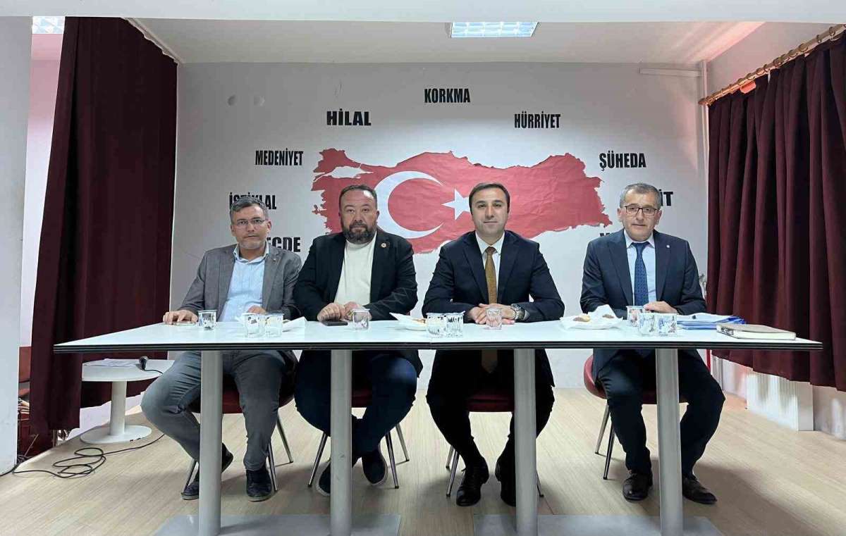 Çavdarhisar'da Köylere Hizmet Götürme Birliği'nin genel kurul toplantısı yapıldı