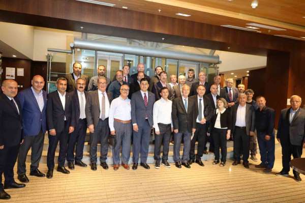 Başkan Maraş: 'Zeytinyağında ihracatın önü açılmalı'