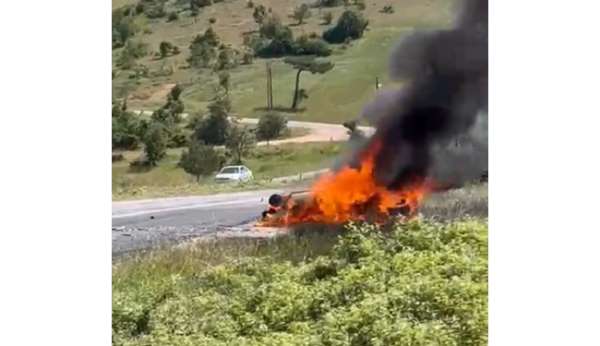 Manisa'da feci kaza: Araç sürücüsü yanarak can verdi, 7 kişi yaralandı