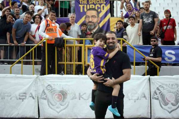Arda Turan'dan, Eyüpspor'a veda mesajı