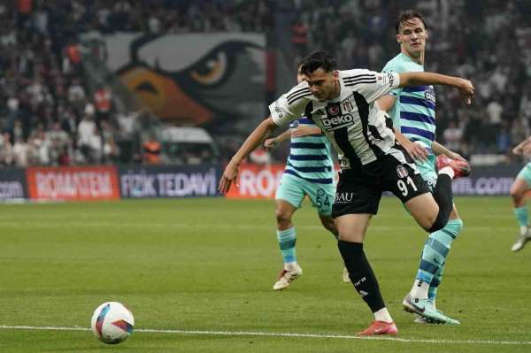 Trendyol Süper Lig: Beşiktaş: 1 - Çaykur Rizespor: 2