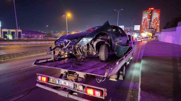 Avcılar'da alkollü sürücü kaza yaptı