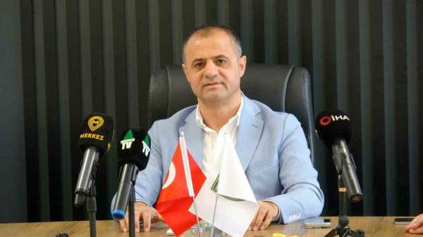 Menaf Kıyanç: 'Yüzde 99 aday değilim'