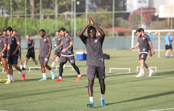 Alanyasporlu N'Sakala Göztepe'de yok