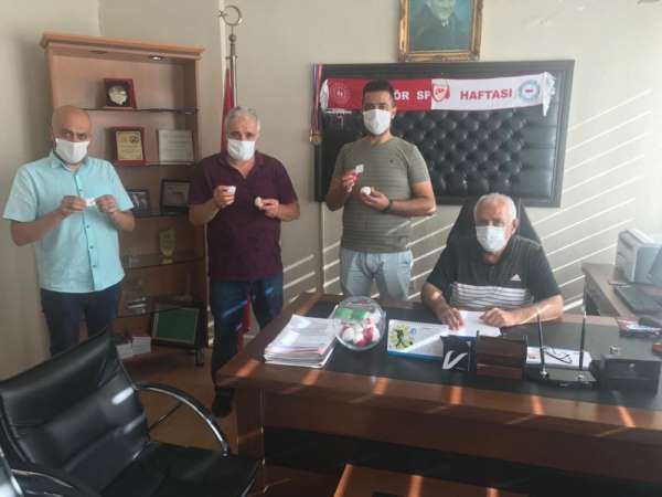 Yeşilyurt Belediyesi ayak tenisi turnuvasının fikstür çekimi yapıldı 