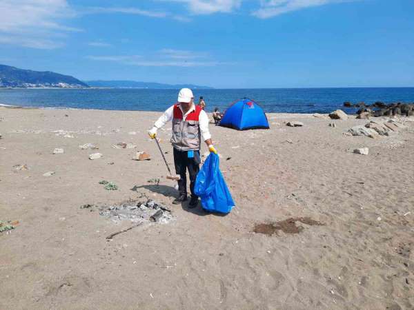 Ordu'da sahil ve plajlarda temizlik çalışmaları sürüyor