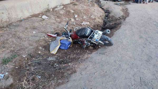Amasya'da feci kaza: Otomobilin çarptığı motosikletteki kız çocuğu hayatını kaybetti