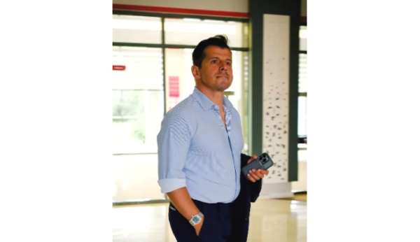 Antalyaspor'da Teknik Direktör Emre Belözoğlu görevinden ayrıldı