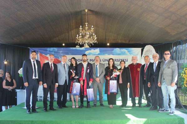 Çarşamba MYO'da mezuniyet sevinci