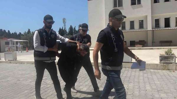 Yalova'da alkol alırken tartıştığı arkadaşını boğazından bıçaklayarak öldüren zanlı adliyede