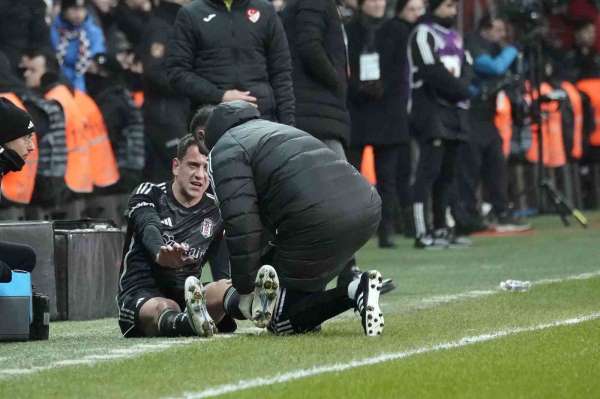 Amir Hadziahmetovic, Beşiktaş'ta kalmak istiyor