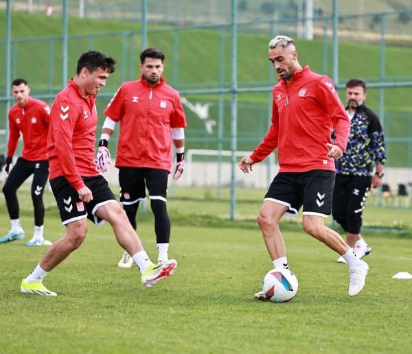 Sivasspor'un Erzurum kampı sona erdi