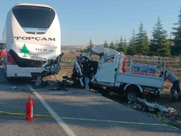 Başkent'te peşpeşe kaza: 2 kişi hayatını kaybetti