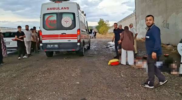 Bursa'da köprülü kavşakta feci kaza: 3 ölü, 2 ağır yaralı