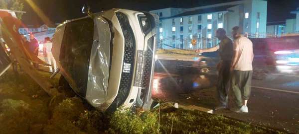 Erzurum'daki trafik kazasında faciadan dönüldü