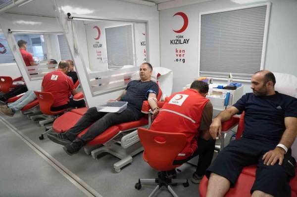 'Birbirimize Candan Bağlıyız' kampanyasında bin 472 ünite kan bağışı toplandı