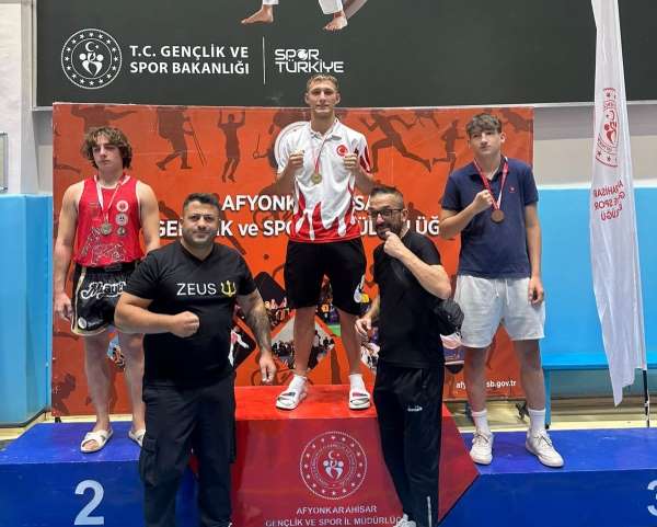 Manisalı sporculardan Zafer Kupası'nda 4 madalya