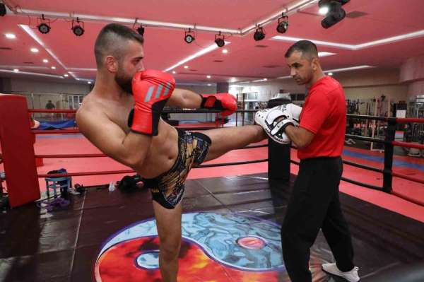 Şampiyonlar yetiştiren milli antrenöre Munzur Üniversitesi'nden engel