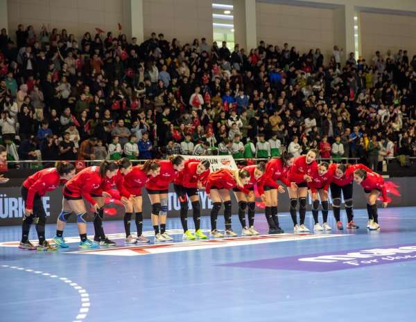 A Milli Kadın Hentbol Takımı'nın Karadağ ve Sırbistan maçları aday kadrosu açıklandı