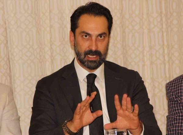 AK Partili Arınç: 'Terörsüz Türkiye için tarihi bir adım atıldı'