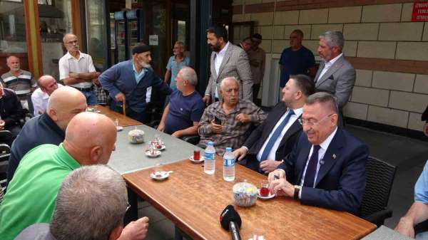 AK Partili Oktay, Sancaktape'de esnafı ve şehit ailesini ziyaret etti