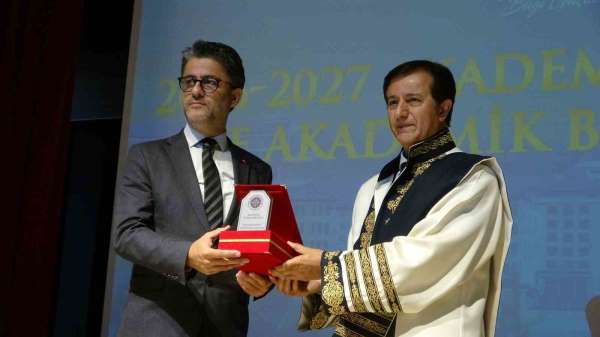 Ardahan Üniversitesi'nde 2025-2026 Akademik Yılı açılış töreni