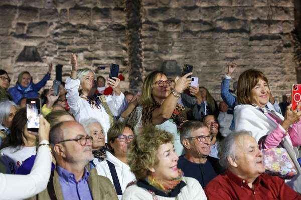 Bodrum'da Zeki Müren'in 30. ölüm yıl dönümünde anma konseri