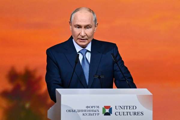 Putin: 'Ukrayna, Rusya seçimlerine saldırmasaydı, seçimlerin ardından müzakerelere başlamayı planlıyorduk'