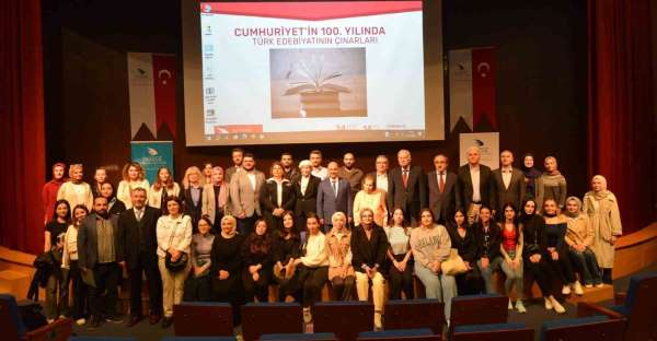 Türk edebiyatının çınarları Düzce Üniversitesi'nde