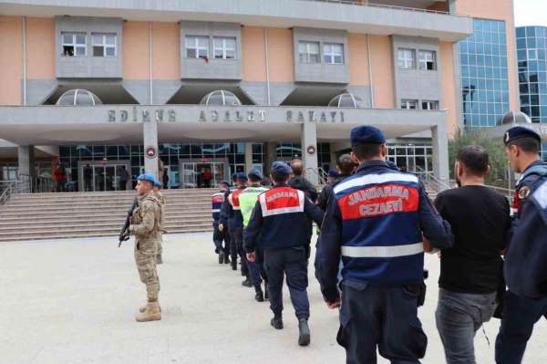 Edirne'de sınır hattında 7 terör örgütü üyesi yakalandı