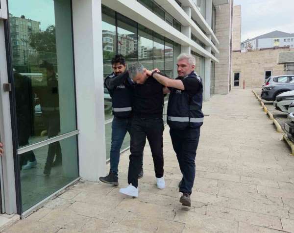Türkiye'ye iade edilen cinayet zanlısı Samsun'a getirildi