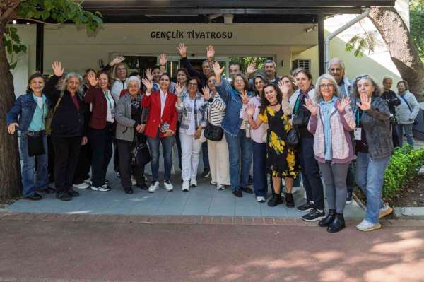 3'üncü Yaş Üniversitesi'nde ders zili çaldı