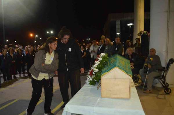 Ayvalık'ta deniz kazasında hayatını kaybeden Dr. Bingüllü'ye hüzünlü veda