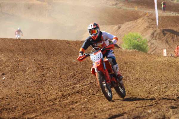 Fethiye'de motokros heyecanı sezon finaliyle zirveye çıktı