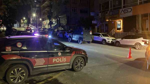 Kağıthane'de silahlı saldırıya uğrayan oto yıkamacı hayatını kaybetti