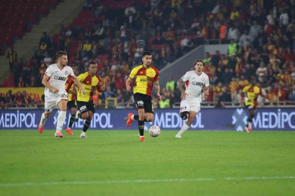 Trendyol Süper Lig: Göztepe: 2 - Çorum FK: 0