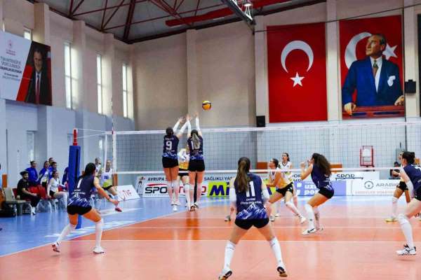 TVF Kadınlar 2. Lig 15. Grup: Kayseri Atletikspor: 3 - Kayseri Cimnastik Spor: 0