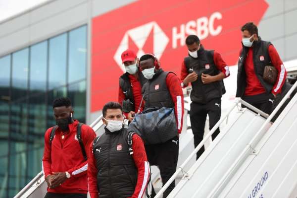 Sivasspor, Karabağ maçı için İstanbul'da 