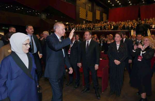 Cumhurbaşkanı Erdoğan, 'Parlamentoya girip, teröristlerle kol kola girip Kandil'de dolaşanlar bu milletin oyla - İstanbul haber