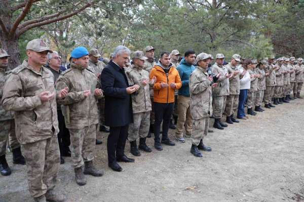 Erzincan'da şehit askerler ve terörle mücadelede başarılı olunması için kurban kesildi - Erzincan haber