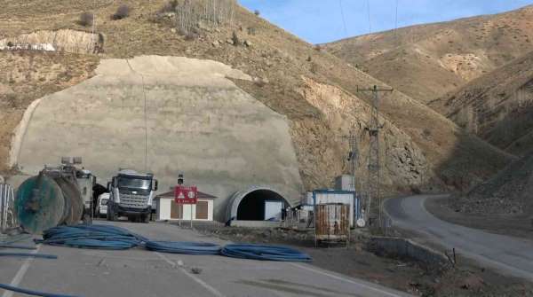 Türkiye'nin en uzun 3 tüneli kar düştüğünde tek tüpten hizmete açılacak - Giresun haber