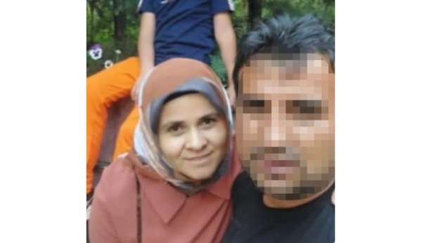 Eşi tarafından bıçaklanarak öldürülen kadın 'Kadına Şiddetle Mücadele Günü'nde toprağa verildi