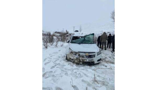 Tatvan'da trafik kazası: 4 yaralı