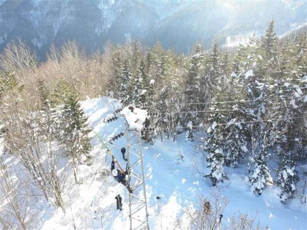 Çoruh EDAŞ, zorlu kış şartlarına karşı sahada önlemlerini aldı